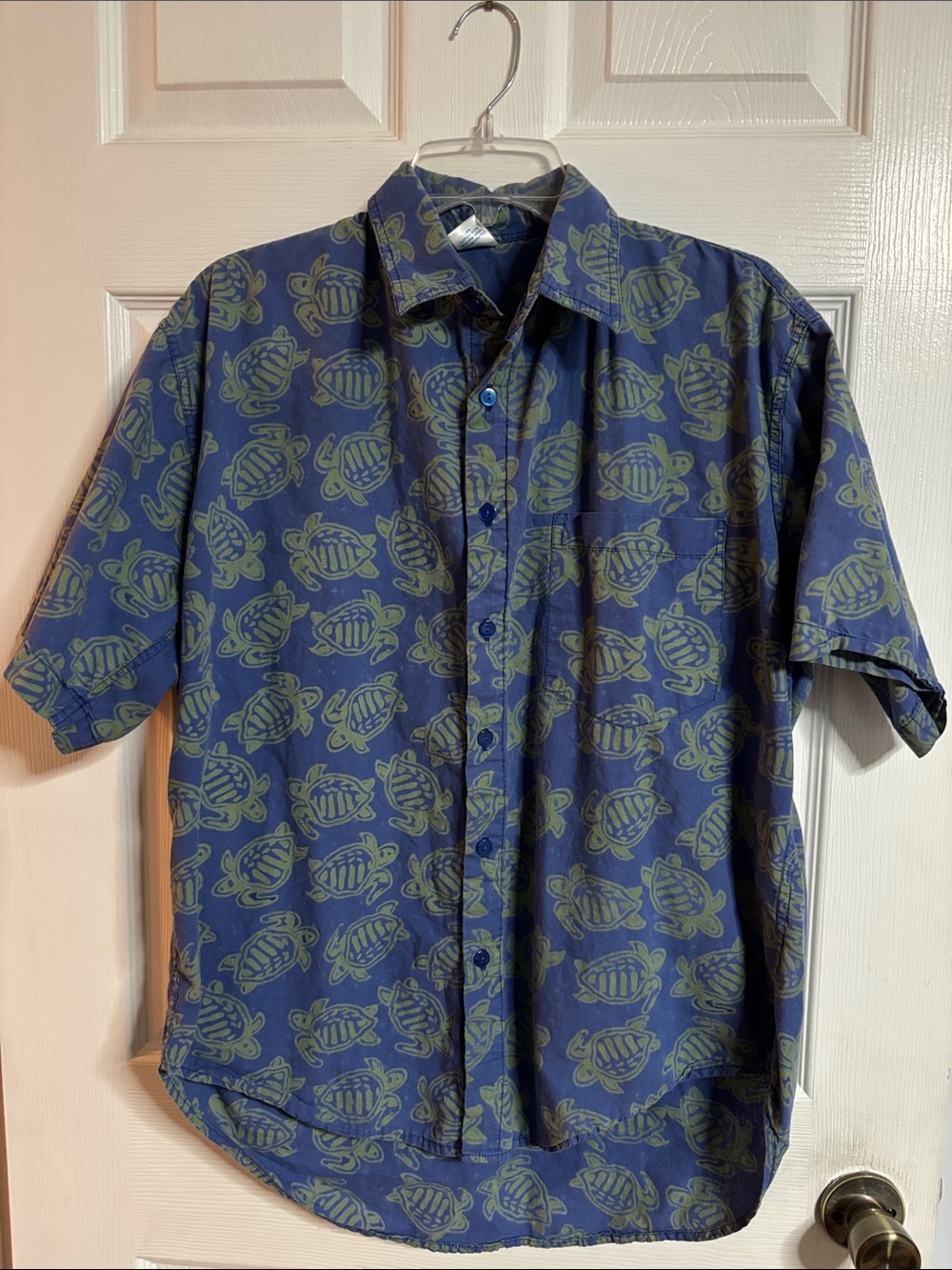 Men's Navy Short-Sleeve Button-Up Shirt with Green Turtle Print
